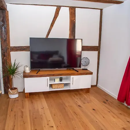 Zur Rhoen Tischlerei Lejlighed *