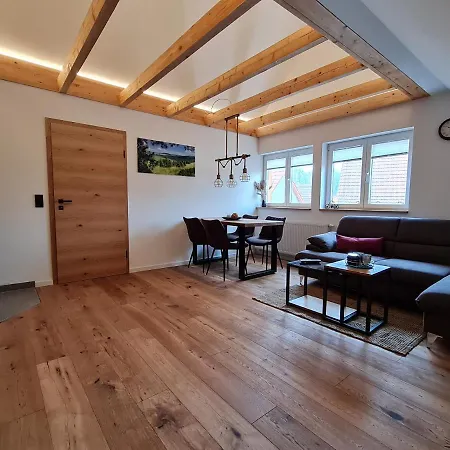 Zur Rhoen Tischlerei Wiesenthal