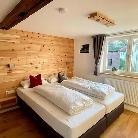 Lejlighed Zur Rhoen Tischlerei *