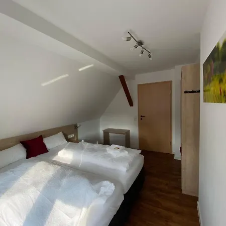 Zur Rhoen Tischlerei Wiesenthal