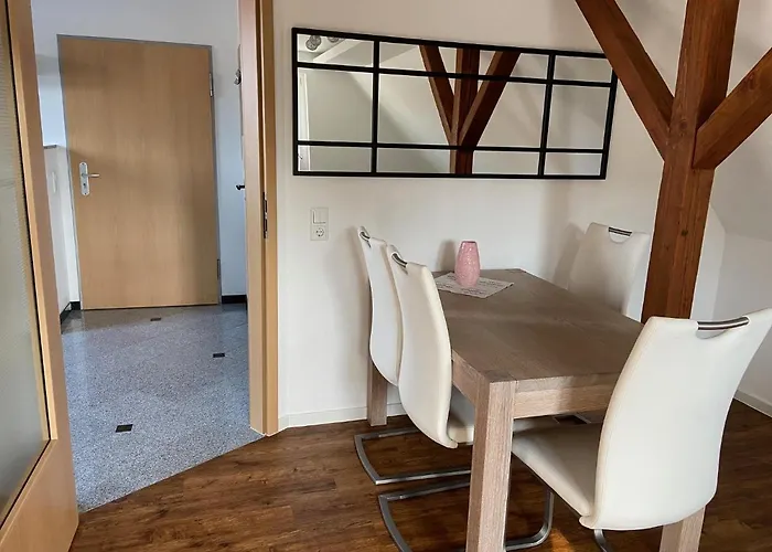 Zur Rhoen Tischlerei